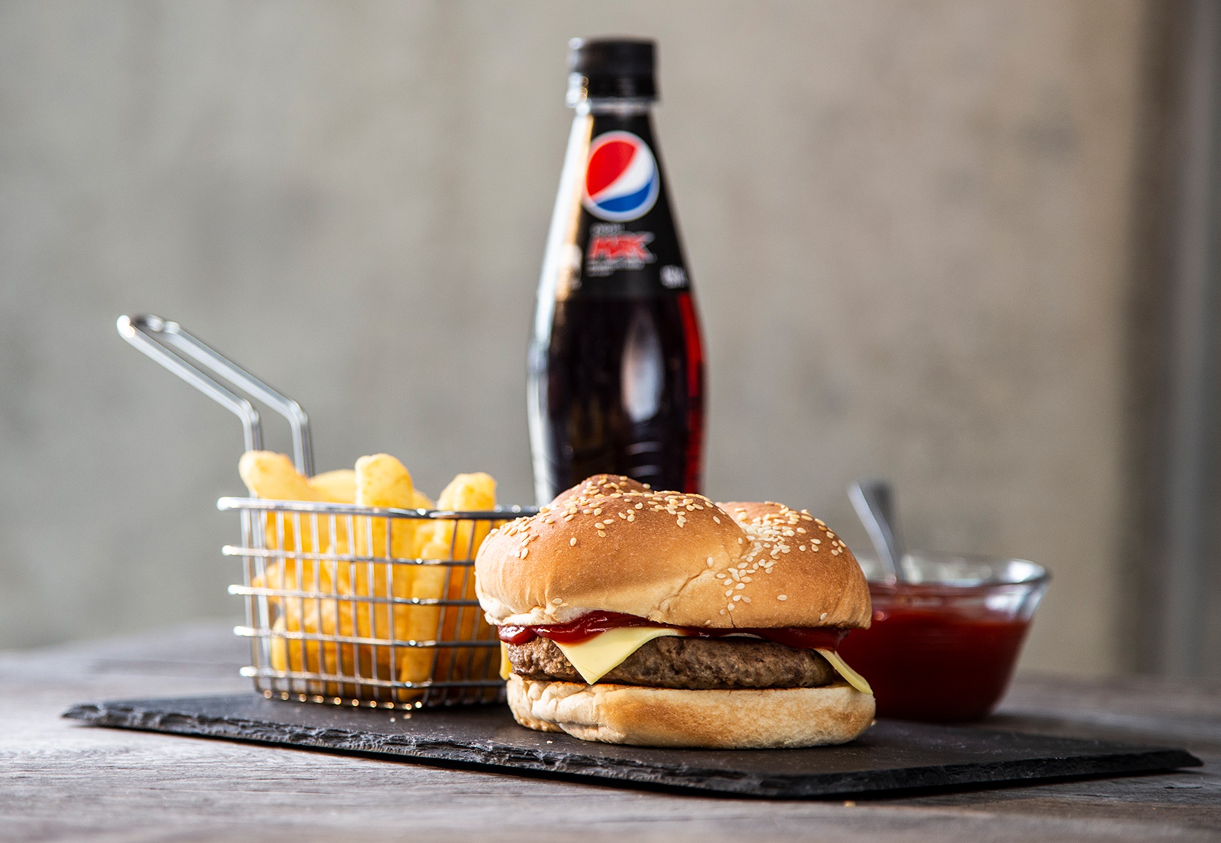 Cheeseburger Meal Deal_Clean3